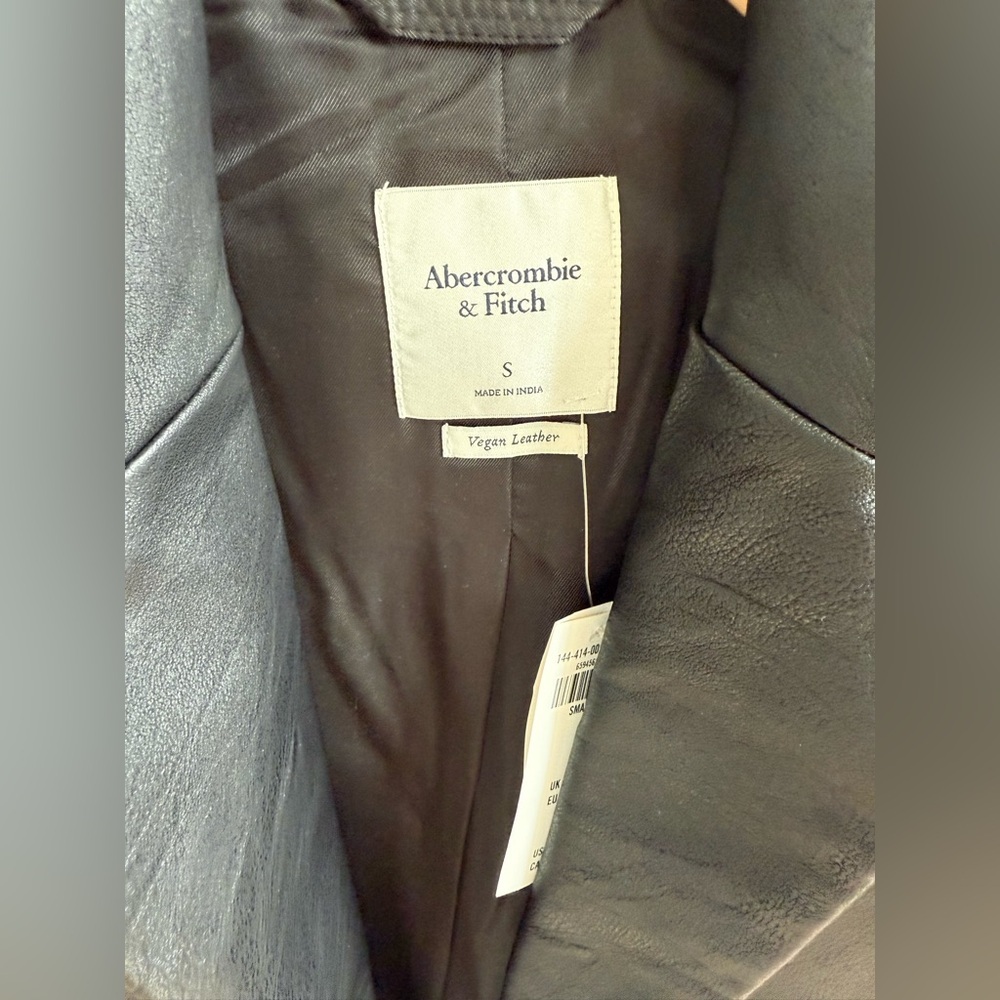 Abercrombie & Fitch Vegan Leather Black Blazer Jacket • Small • NWT - Picture 10 of 12